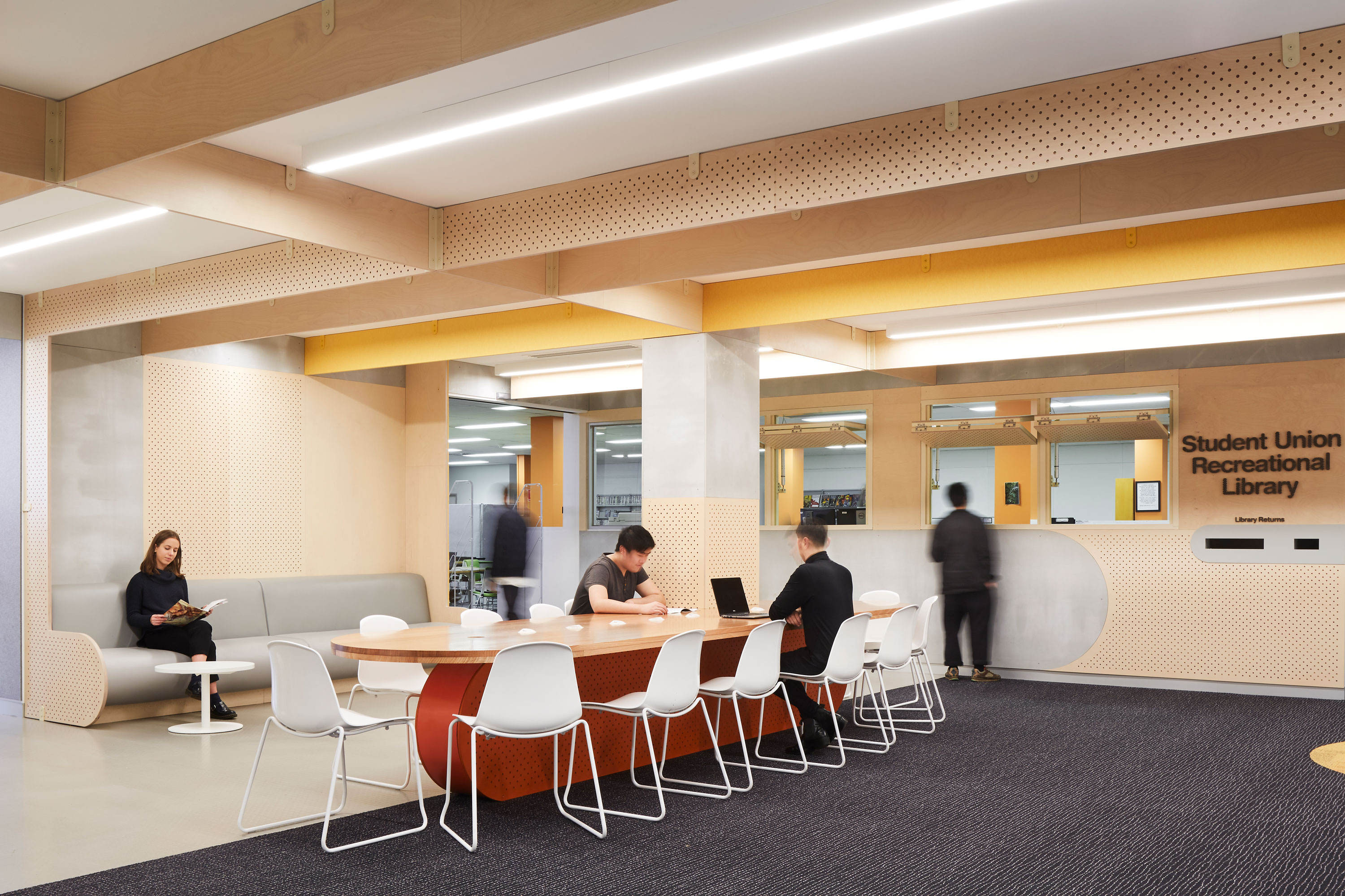 The Monash Student Association (MSA) is the focal point of campus life and the peak representative body for students at Monash Clayton. Established in 1961, MSA has a proud history of serving and protecting students' interests.